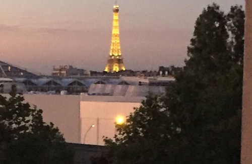 Vanves Apartment | Nice Studio - Eiffel Tower View