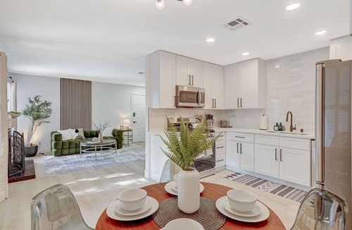 Spring Valley Condo | Nordic Grace FULLY Renovated 2 BD 2 BTH condo NEAR LV Strip - Free parking