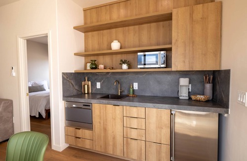 Apache Junction House | Nova 02: A one bedroom suite and gorgeous desert views, Nova #2