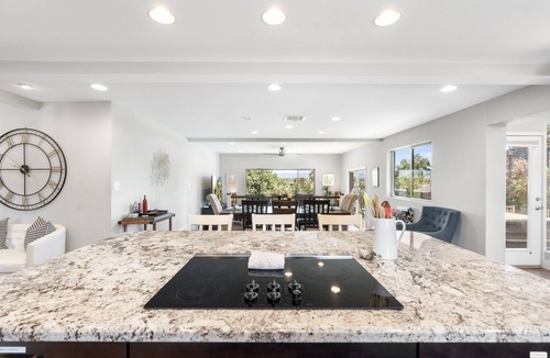 Paradise Valley Village House | Oasis Overlook, Have Fun in Pool/Hot Tub/Putt Grn