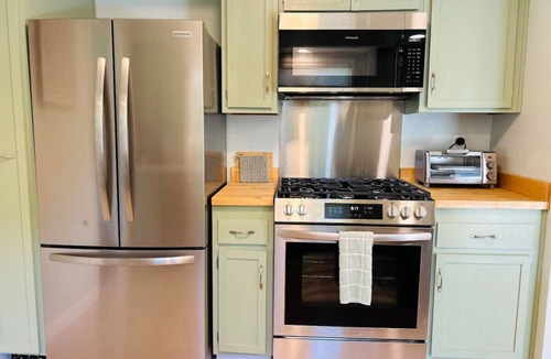 Valinda House | Ocean Breeze 3BR Retreat Game Room Pet Friendly Near Disneyland & LA Fenced Yard