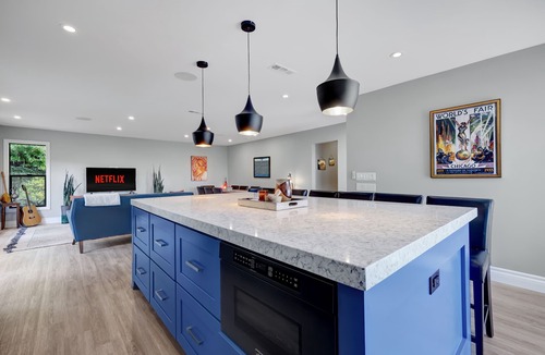 La Jolla Mesa House | OCEAN VIEW/Pool/Gourmet Kitchen/Outdoor Oasis near La Jolla! Sleeps 9 people!