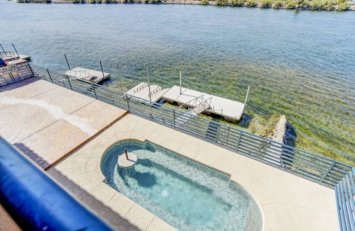 Holiday Shores House | ON RIVER (485) 4BD/4BA Riverfront Home with Pool/Private Dock