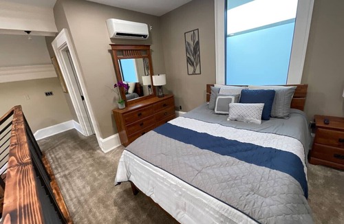 Barre Apartment | One Zero Five Stay 302