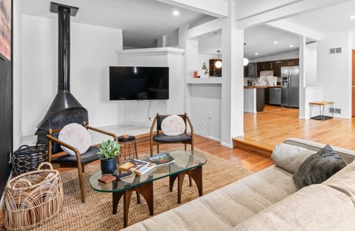 Alta Vista Area House | Open Concept 3 BR/2BA Arvada Mid-century Home