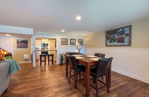 Sequim Apartment | Overlooking Sequim Bay, Near ODT, Covered Patio