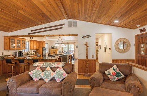 Fox Farm Cabin | PARADISE AMONGST THE PINES—June, July & Aug-weekends are available—SPECIAL RATE