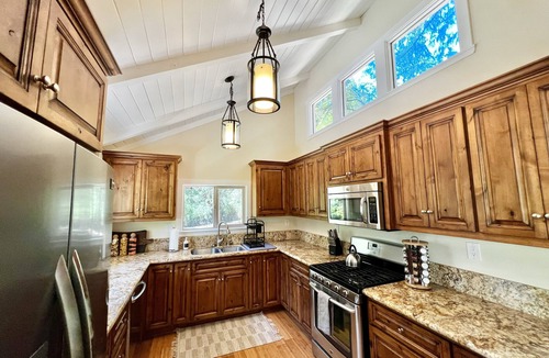 Nevada City House | Paradise in the Pines Retreat in the Trees 1 Mile from Downtown Nevada City