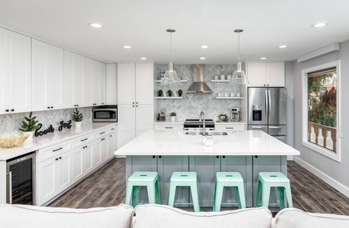 Arts District Apartment | PARSONS VILLAS - Grimaldi's Downtown Old Town Penthouse | Shopping, Night Life, Restaurants