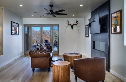 Cornville House | Peaceful creek-country escape that feels almost magical, with a private trail to Oak Creek and a cedar hot tub off the master bath. Very private, yet 10 min to wineries and 25 min to Sedona. Usually 10-15 degrees cooler than Phoenix.
