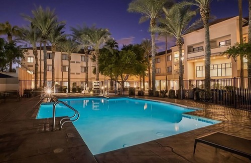 Chandler Apartment | Pet Friendly Stay | Onsite Pool | Close to Makutu's Island - 0.6 milles