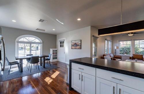 Encanto House | PHX Retreat Fully Remodeled Historic Home