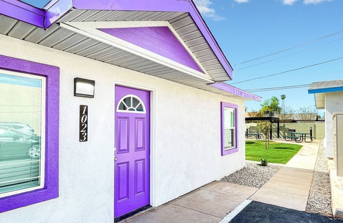 Tempe Cottage | Pink Paradise: Barbie-Themed Cottage Rental for a Whimsical Getaway!
