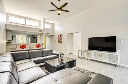 Paradise Valley Village House | Pool Access! Retreat 16 Mi to Dtwn Phoenix