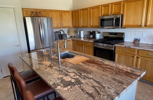 The Bluffs House | Premier Hikers, bikers paradise-Breathtaking view home with pool, spa & more
