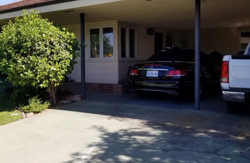 Bakersfield House | Private Bedroom and full bathroom in the heart of Bakersfield