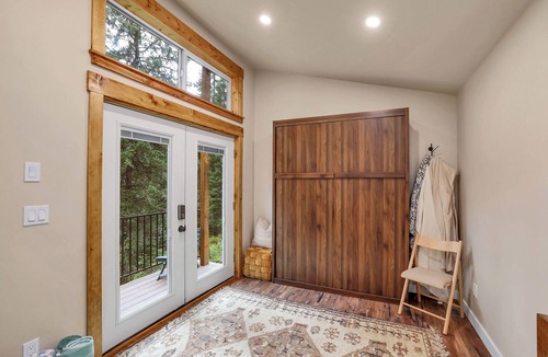New Meadows Cottage | Private Hot Spring | River | Brundage | Off Grid