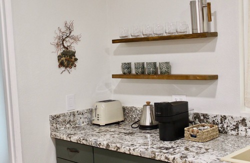 Joshua Tree House | Private Joshua Tree Oasis - 2 BD 2 BTH - Pool, Spa, Fire Pit, Bocce Ball, BBQ