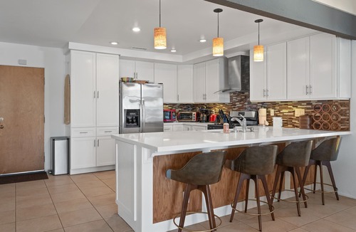 Magnesia Falls Cove House | Private Mid Century Oasis with Amazing Views has open dates for Fall 2026!