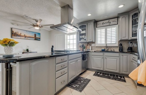 Henderson Hotel | Private Pool Home 2BR and 2BA Fully Furnished Henderson