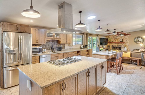 Tucson House | Private Pool Paradise! Relaxing Tucson Retreat
