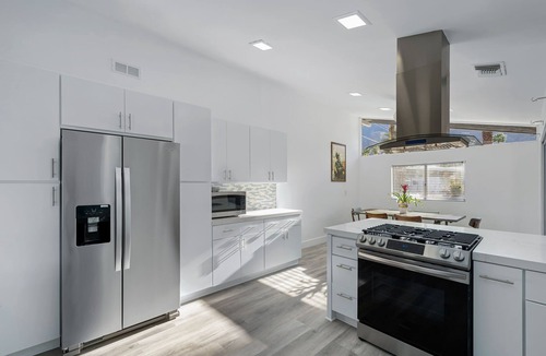 Twin Palms House | Private Retreat:Twin Palms Estate-Casita, Pool,Spa