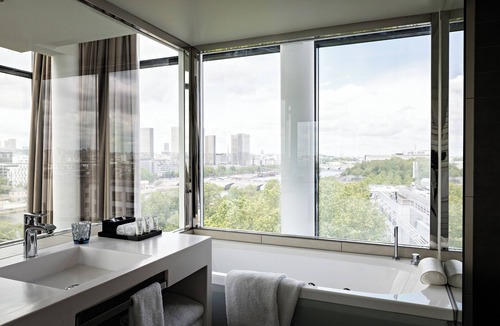 12th Arrondissement Hotel | Pullman Paris Centre-Bercy