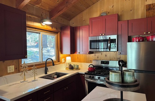 Green Valley Lake Cabin | Quaint 2-bedroom cabin in Green Valley Lake