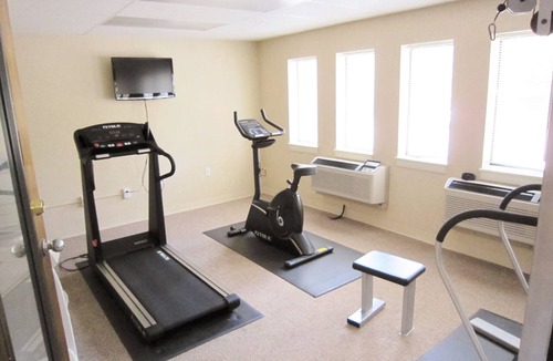Plainfield Hotel | Quality Inn Plainfield I-395