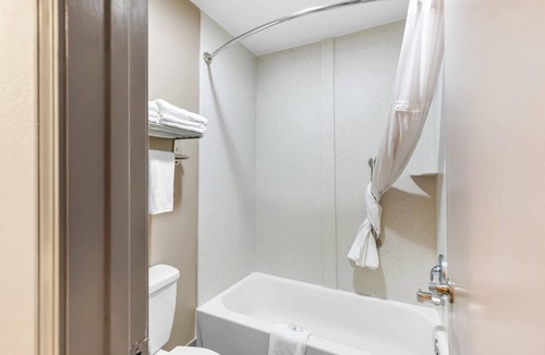 Helen Hotel | Quality Inn