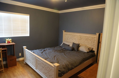 Carlson Park House | Quiet, Large Remodeled Family Home in Very Quiet Residential Area - NO SMOKING