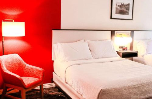 Mission Hills Resort | Railroad Pass Hotel and Casino Ramada by Wyndham