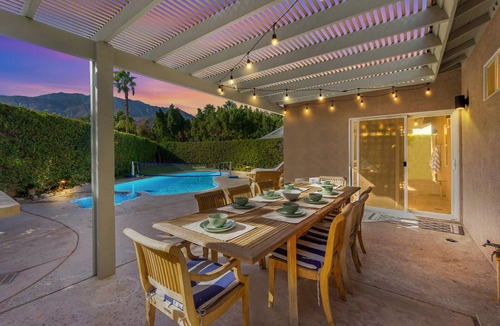 Vista Norte House | Rare 4BR Palm Springs Retreat with Pool & Spa Cozy, Spacious & Near Downtown
