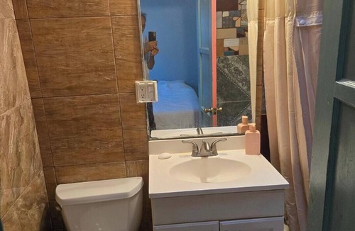 Sunset Park Apartment | Relax in a BEAUTIFUL PRIVATE $115 1Bdr Oasis with luxe bath tub, TV, WiFi, & AC!
