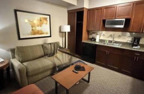 Las Vegas Resort | Relaxing 1-bedroom resort with AC in marvelous Las Vegas