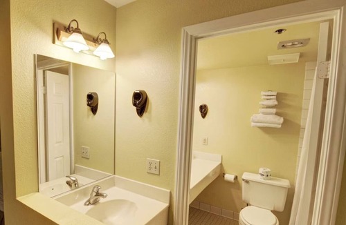 Mount Charleston Hotel | Relaxing King Room Hideaway with Free Parking & Seasonal Experiences