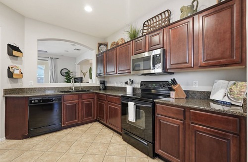 Seville House | Relaxing & Upgraded Vacation Home - Pet Friendly