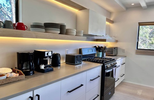 Uptown Sedona House | Remodeled,2blocksWalkingDist From Main downtown/Activities/HotTub/BRAND NEW POOL