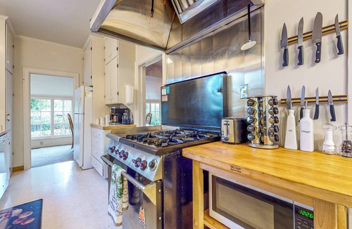 Lakeport Condo | Renovated Forbestown Home w/Fenced Yard!