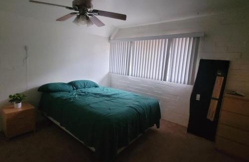 West University Apartment | Resort-Style Condo with Pool, Balcony, Walk to U of A