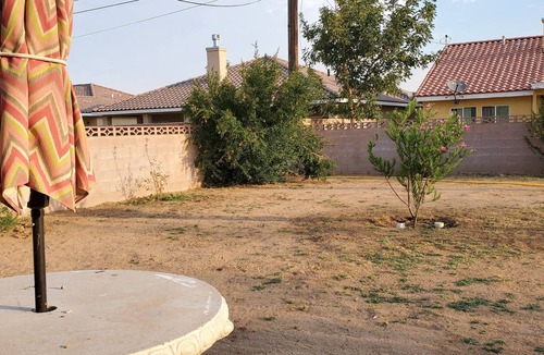 California City House | Restful High Desert Getaway