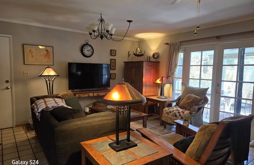 California Wine Country House | Restful Nest with Views and nBase Camp to Many Adventures!