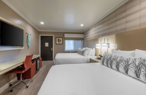 Southeast Torrance Hotel | Restful Vacation! Four Convenient Units, Near Torrance Beach, Free Parking