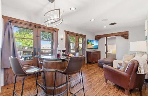 South Scottsdale House | Rhone - In Old Town - Walk to Fashion Square