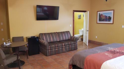 Lansdowne Bed & Breakfast | Riverview B&B