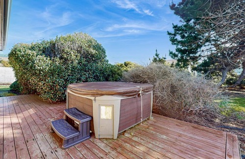 Fort Bragg House | Rosebud