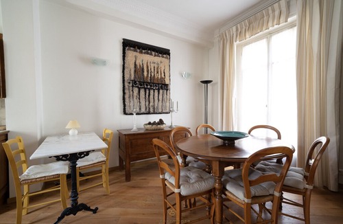 Thiers Apartment | Rossini 1 - a spacious one bedroom apartment in central Nice