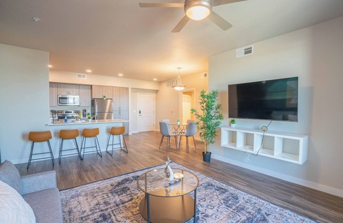 Tempe Apartment | ROVE LIVING/KB - V on Broadway