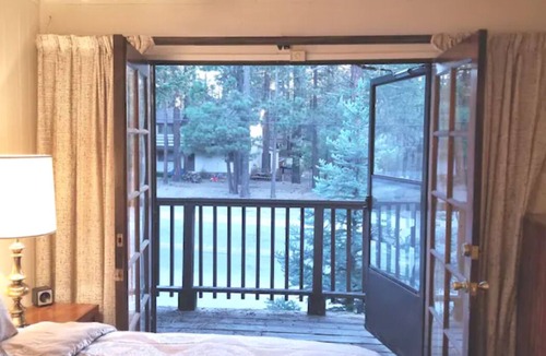 Summit Estates Cabin | Rustic Woodsy Cabin - Close to Village, Lake & Trails