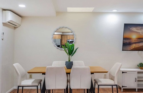 San Bernardino House | San Bernardino Home - Spacious, Close 2 Hospital